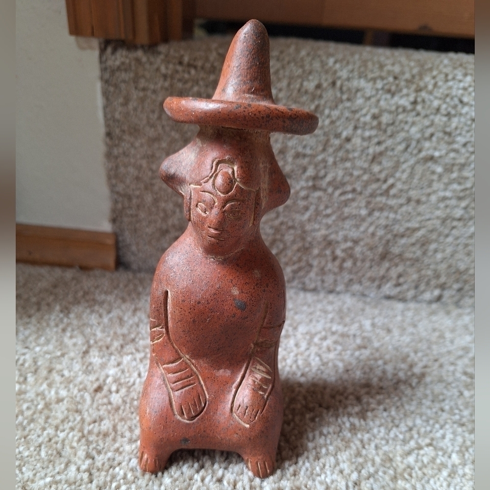 Vintage 1974 Mexican Aztec Terracotta Figurine Folk Art. 6.5"
